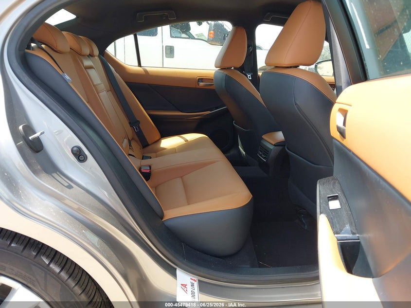 2021 Lexus Is VIN JTHAA1D26M5109346 IAAI salvage auction — WATER/FLOOD, Salvage (Texas), sold $11,100 on 2026-07-16 (photo 8)