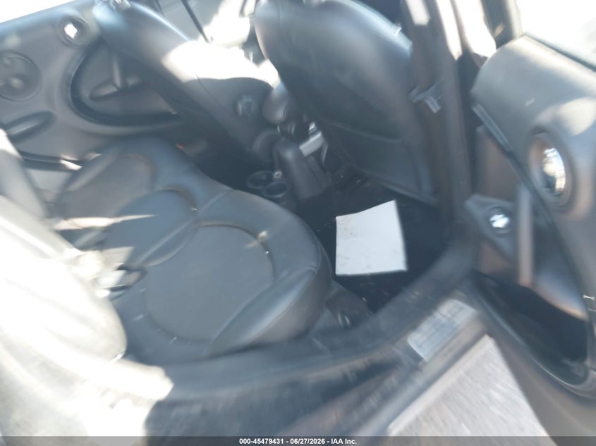 2016 Mini Countryman VIN WMWZC5C53GWT39651 IAAI salvage auction — NORMAL WEAR, Clear (Wyoming), sold $650 on 2026-07-28 (photo 8)