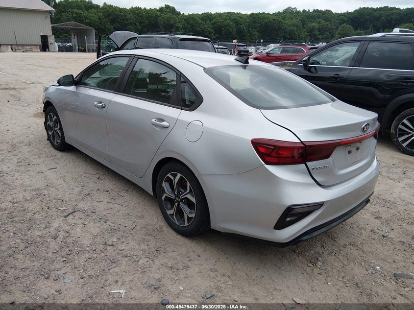 2020 Kia Forte VIN 3KPF24AD6LE191383 IAAI salvage auction — FRONT END, Salvage (Missouri), sold $2,100 on 2026-07-25 (photo 3)