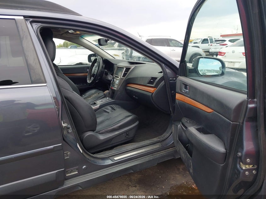 2014 Subaru Outback VIN 4S4BRBMC2E3283792 IAAI salvage auction — LEFT FRONT, Salvage (California), sold $800 on 2026-07-10 (photo 5)