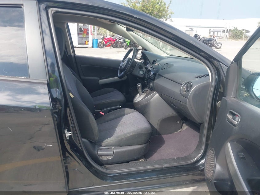 2014 Mazda 2 VIN JM1DE1KY8E0172621 IAAI salvage auction — FRONT END, Salvage (California), sold $550 on 2026-07-10 (photo 5)