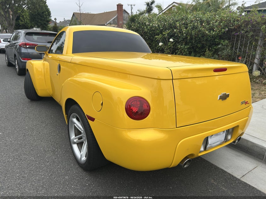 2004 Chevrolet Ssr VIN 1GCES14P84B111967 IAAI salvage auction — NORMAL WEAR, Salvage (California), sold $8,000 on 2026-07-16 (photo 3)
