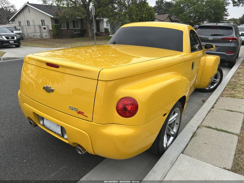 2004 Chevrolet Ssr VIN 1GCES14P84B111967 IAAI salvage auction — NORMAL WEAR, Salvage (California), sold $8,000 on 2026-07-16 (photo 4)