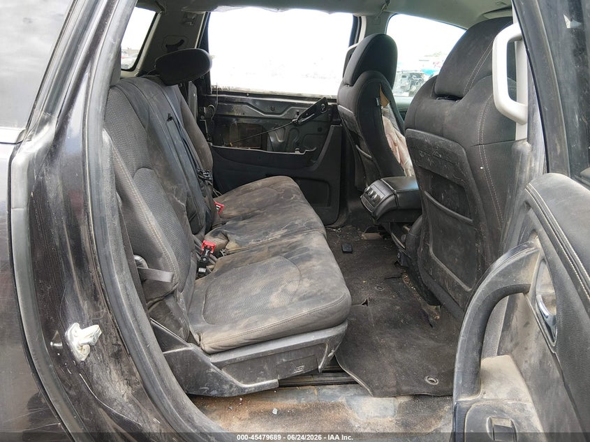2017 Chevrolet Traverse VIN 1GNKVGKD2HJ217257 IAAI salvage auction — NORMAL WEAR, Clear (California), sold $550 on 2026-07-09 (photo 8)