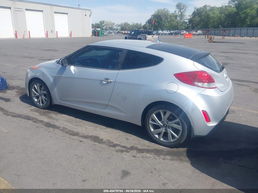 2016 Hyundai Veloster VIN KMHTC6AD2GU286943 IAAI salvage auction — NORMAL WEAR, Clear (Utah), sold $350 on 2026-07-16 (photo 3)