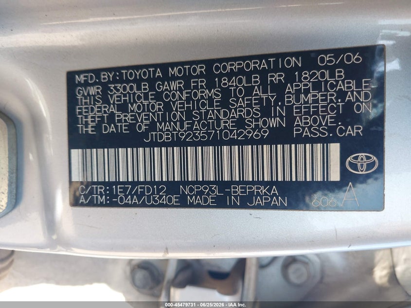 2007 Toyota Yaris VIN JTDBT923571042969 IAAI salvage auction — NORMAL WEAR, Salvage Title, sold $550 on 2026-07-22 (photo 9)