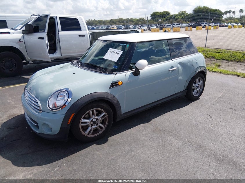 2013 Mini Hard top VIN WMWSU3C58DT686926 IAAI salvage auction — LEFT SIDE, Salvage Title, sold $750 on 2026-07-16 (photo 2)