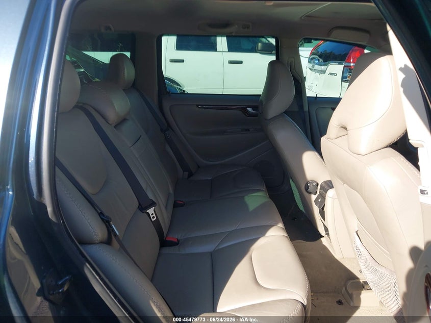 2007 Volvo Xc70 VIN YV4SZ592971257577 IAAI salvage auction — NORMAL WEAR, Clear (North Carolina), sold $600 on 2026-07-09 (photo 8)