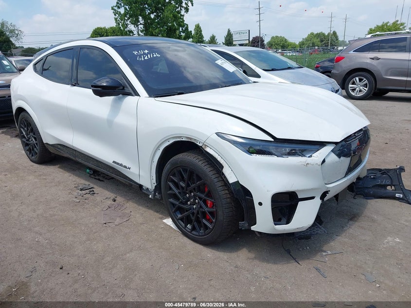 2023 Ford Mustang mach-e VIN 3FMTK4SX2PMA68117 — IAAI salvage auction photo