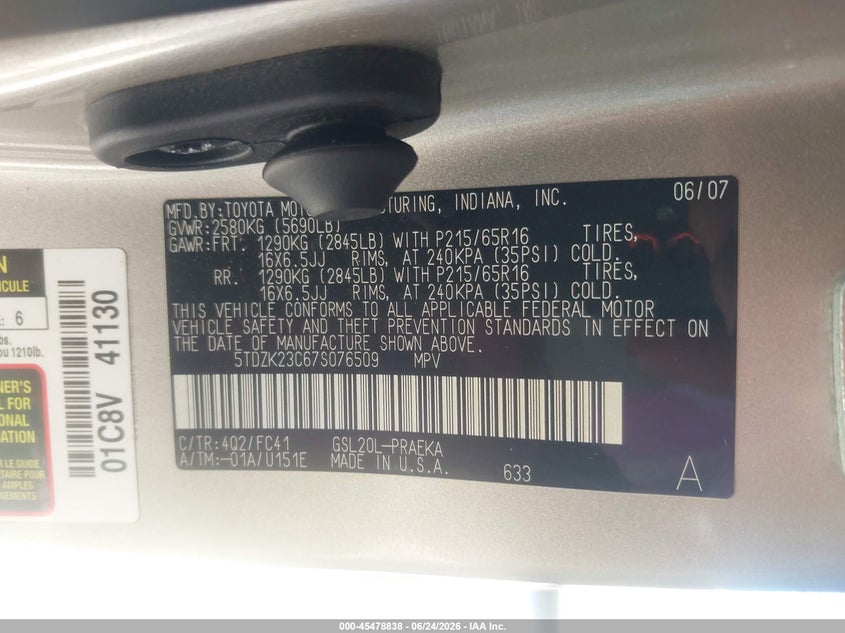 2007 Toyota Sienna VIN 5TDZK23C67S076509 IAAI salvage auction — NORMAL WEAR, Clear - Dealer Only (California), sold $550 on 2026-07-29 (photo 9)