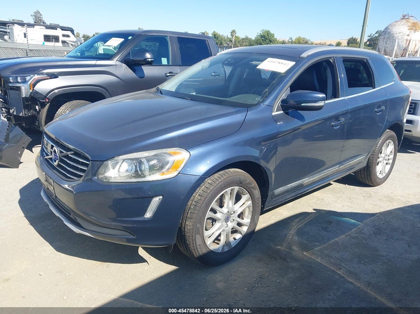 2015 Volvo Xc60 VIN YV4612RM9F2707004 IAAI salvage auction — UNKNOWN, Salvage (California), sold $2,850 on 2026-07-30 (photo 2)