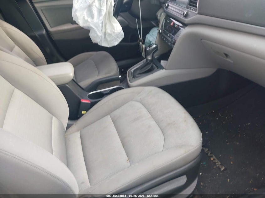 2018 Hyundai Elantra VIN KMHD84LF9JU511889 IAAI salvage auction — NORMAL WEAR, Clear (New York), sold $1,650 on 2026-07-28 (photo 5)