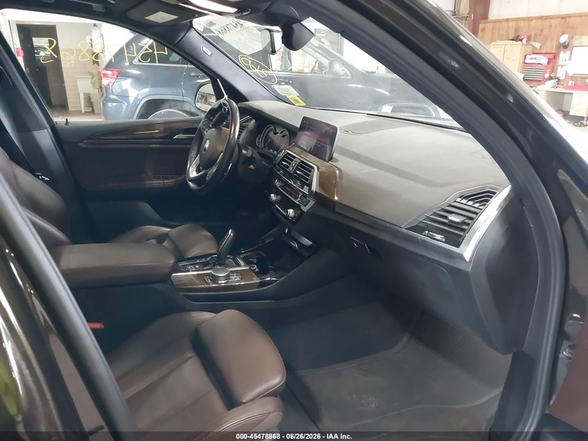 2019 BMW X3 VIN 5UXTR9C57KLE21277 IAAI salvage auction — NORMAL WEAR, Clear (New York), sold $13,300 on 2026-07-06 (photo 5)