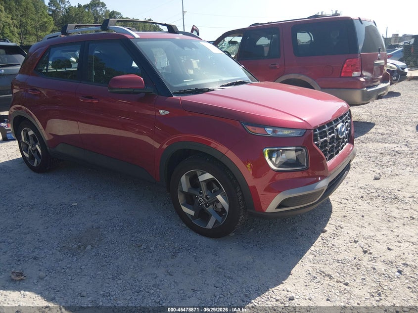2025 Hyundai Venue VIN KMHRC8A35SU388646 — IAAI salvage auction photo