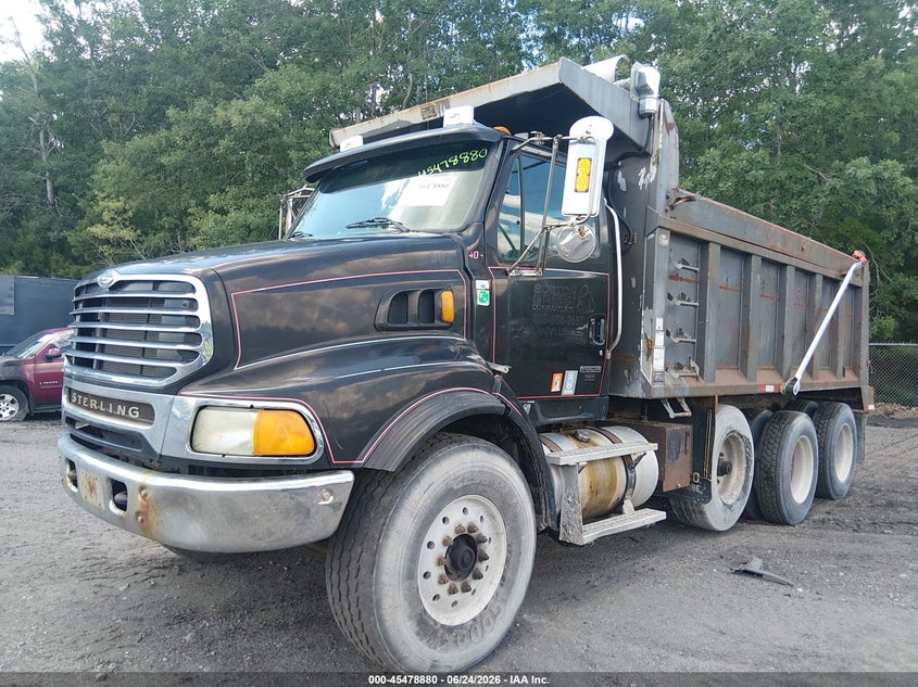 2006 Sterling truck L 9500 VIN 2FZHAZCV46AV20410 IAAI salvage auction — SIDE, Clear (Massachusetts), sold $5,200 on 2026-07-21 (photo 2)
