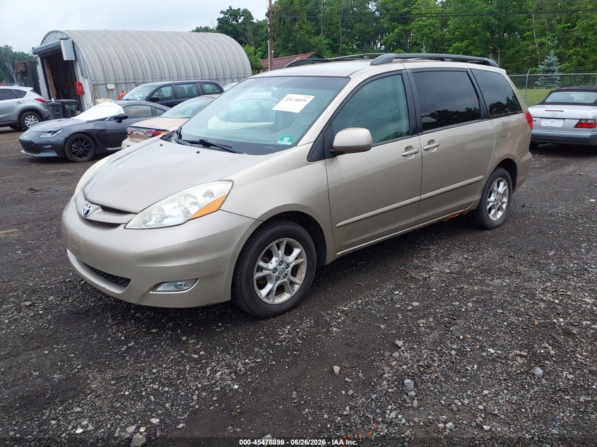 2006 Toyota Sienna VIN 5TDBA22C86S055374 IAAI salvage auction — NORMAL WEAR, Original (Vermont), sold $1,225 on 2026-07-09 (photo 2)