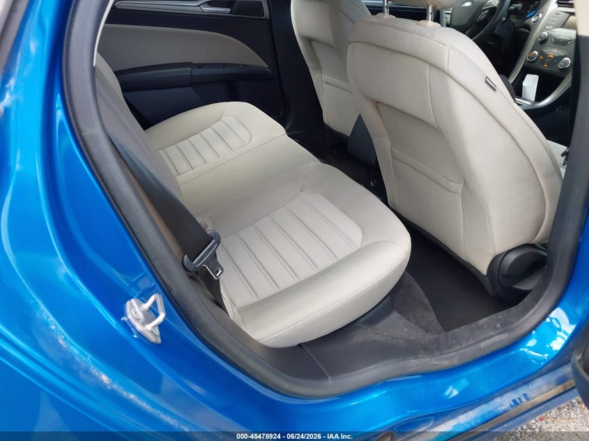2019 Ford Fusion VIN 3FA6P0G74KR273962 IAAI salvage auction — NORMAL WEAR, SF97 (Virginia), sold $10,700 on 2026-07-22 (photo 8)