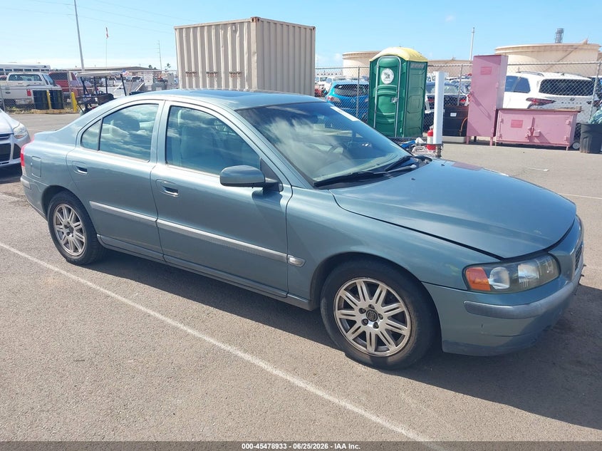 2004 Volvo S60 VIN YV1RS61T442333206 IAAI salvage auction — NORMAL WEAR, Clear (Hawaii), sold $100 on 2026-07-28 (photo 1)