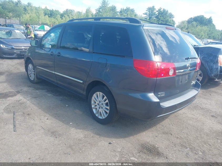 2010 Toyota Sienna VIN 5TDDK4CC8AS030466 IAAI salvage auction — NORMAL WEAR, Clear (Massachusetts), sold $1,100 on 2026-07-17 (photo 3)
