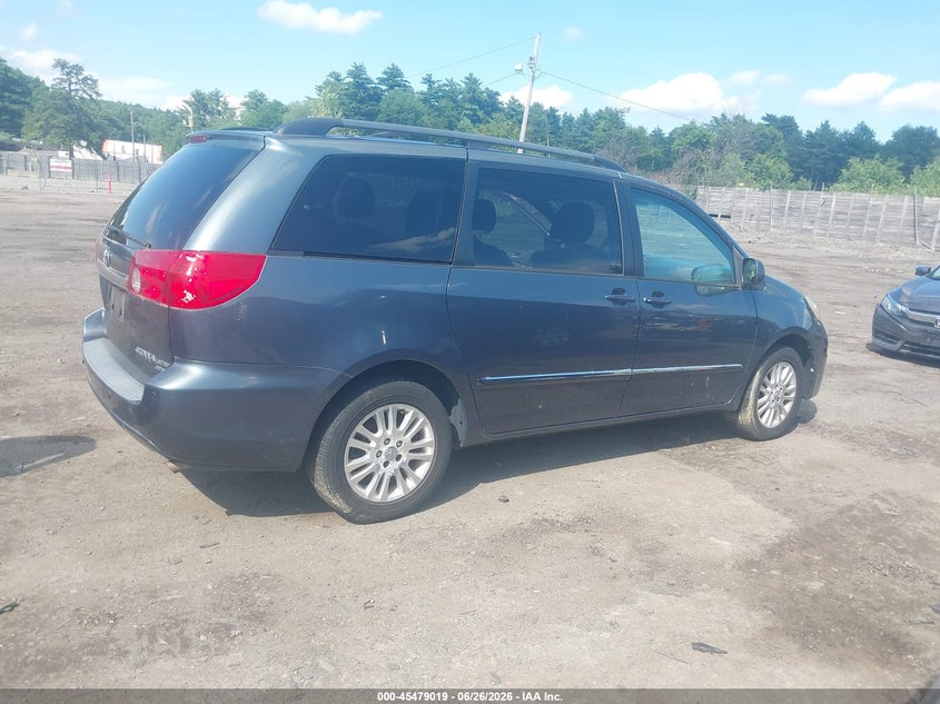 2010 Toyota Sienna VIN 5TDDK4CC8AS030466 IAAI salvage auction — NORMAL WEAR, Clear (Massachusetts), sold $1,100 on 2026-07-17 (photo 6)