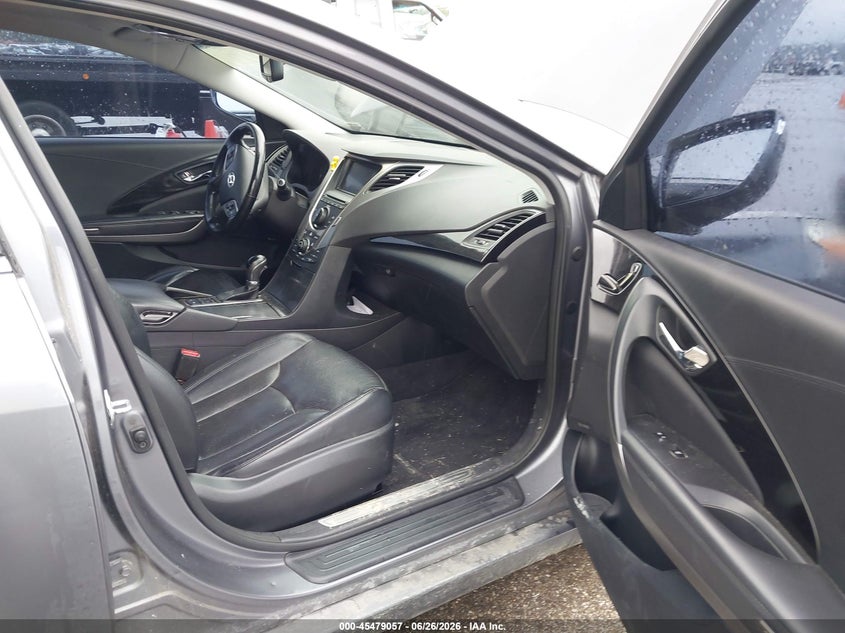 2013 Hyundai Azera VIN KMHFH4JG5DA204908 IAAI salvage auction — NORMAL WEAR, Clear (Indiana), sold $1,200 on 2026-07-09 (photo 5)