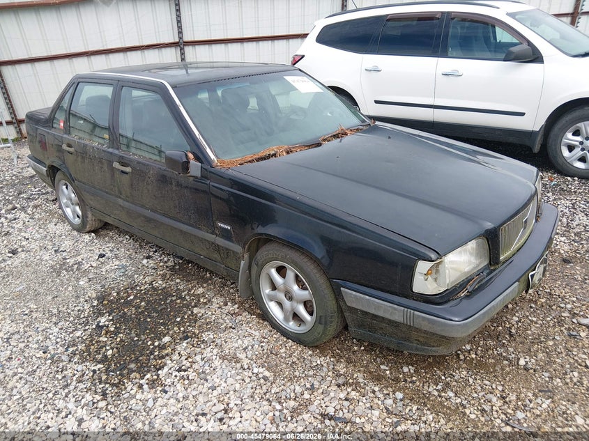 1993 Volvo 850 VIN YV1LS5505P2082801 IAAI salvage auction — NORMAL WEAR, Clear (Arkansas), sold $225 on 2026-07-09 (photo 1)