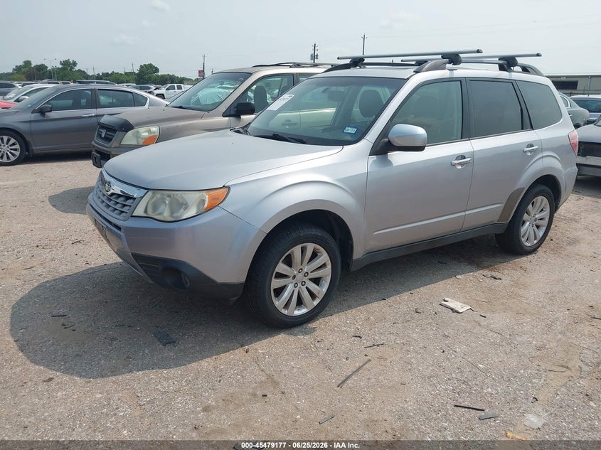 2013 Subaru Forester VIN JF2SHAFC9DH425752 IAAI salvage auction — NORMAL WEAR, Original (Texas), sold $250 on 2026-07-09 (photo 2)
