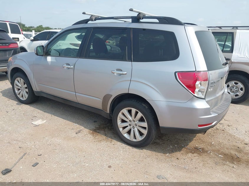 2013 Subaru Forester VIN JF2SHAFC9DH425752 IAAI salvage auction — NORMAL WEAR, Original (Texas), sold $250 on 2026-07-09 (photo 3)
