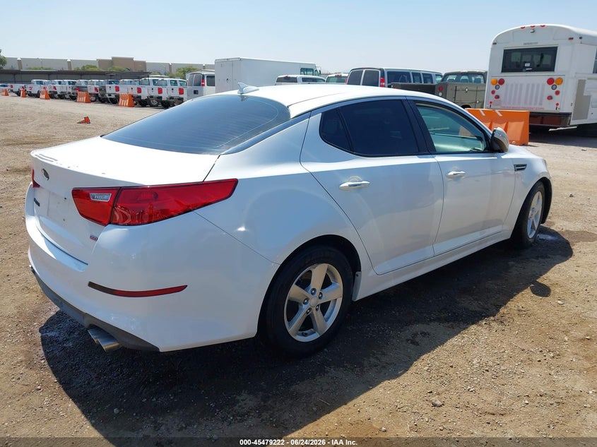 2015 Kia Optima VIN KNAGM4A78F5653805 IAAI salvage auction — NORMAL WEAR, Salvage Title (California), sold $1,200 on 2026-07-13 (photo 4)