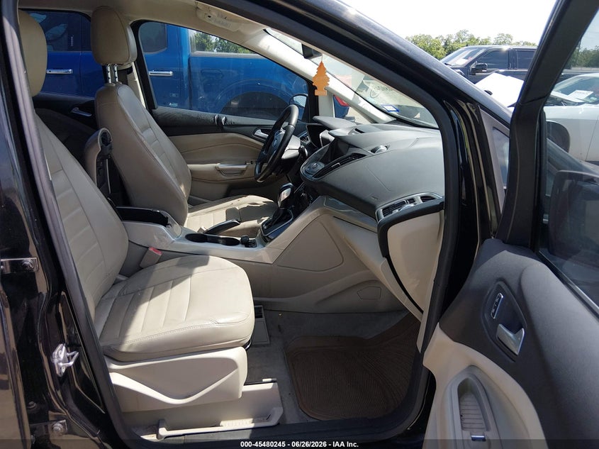 2013 Ford C-max VIN 1FADP5BU5DL513927 IAAI salvage auction — NORMAL WEAR, Original (Texas), sold $500 on 2026-07-11 (photo 5)