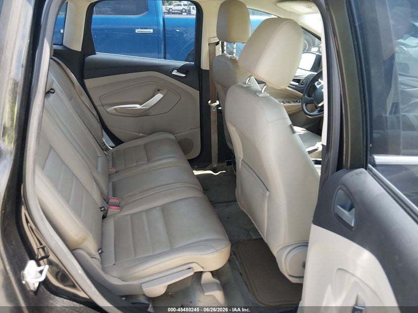2013 Ford C-max VIN 1FADP5BU5DL513927 IAAI salvage auction — NORMAL WEAR, Original (Texas), sold $500 on 2026-07-11 (photo 8)