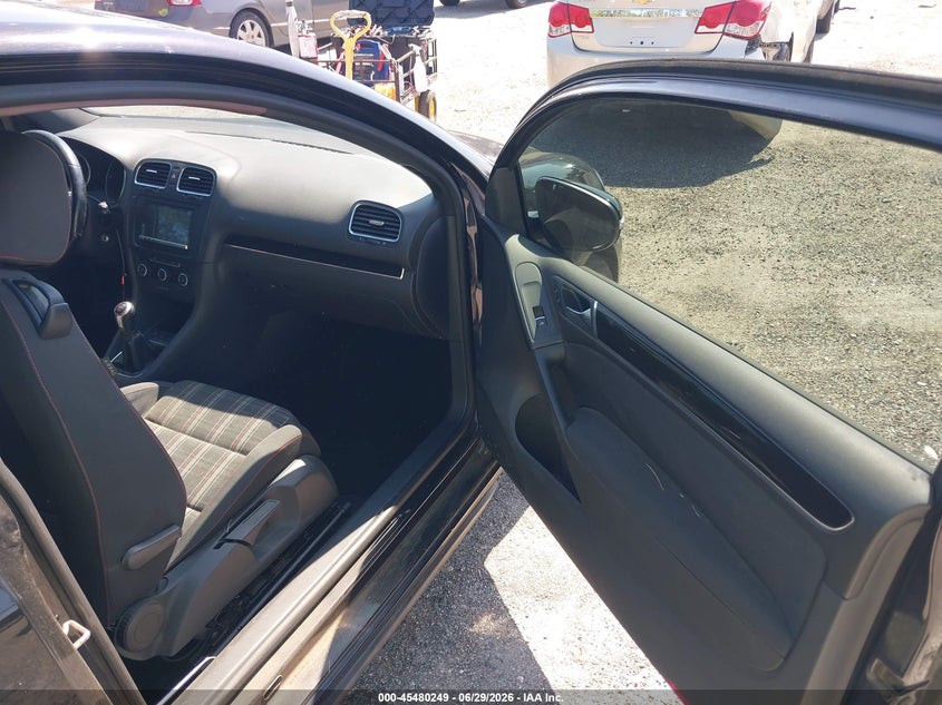 2013 Volkswagen Gti VIN WVWEV7AJ7DW127032 IAAI salvage auction — FRONT END, Salvage (North Carolina), sold $1,150 on 2026-08-11 (photo 5)