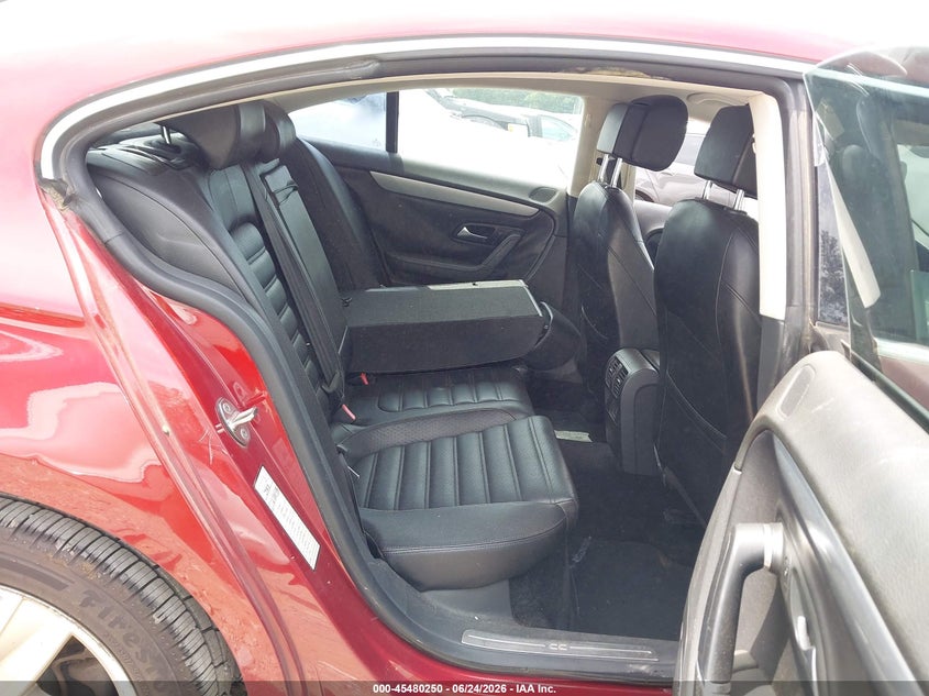 2014 Volkswagen VIN WVWBP7AN6EE525808 IAAI salvage auction — NORMAL WEAR, Clear (Georgia), sold $500 on 2026-07-28 (photo 8)