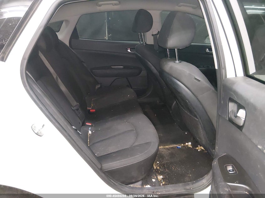 2020 Kia Optima VIN 5XXGT4L37LG451920 IAAI salvage auction — REAR END, Salvage Title, sold $25 on 2026-07-28 (photo 8)