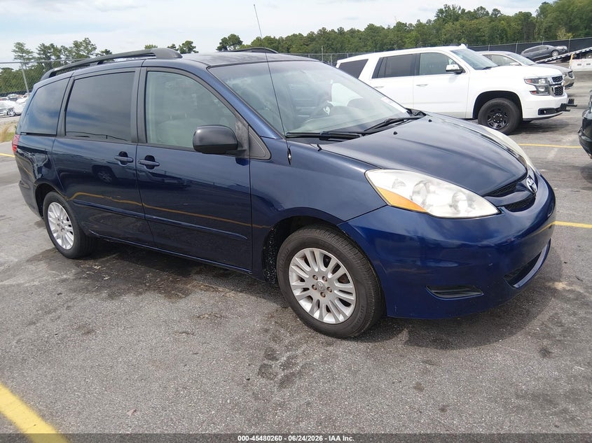 2007 Toyota Sienna VIN 5TDZK23C77S008090 IAAI salvage auction — NORMAL WEAR, Salvage (South Carolina), sold $1,000 on 2026-07-08 (photo 1)