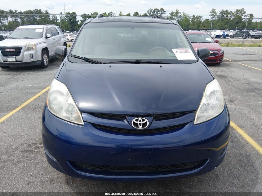 2007 Toyota Sienna VIN 5TDZK23C77S008090 IAAI salvage auction — NORMAL WEAR, Salvage (South Carolina), sold $1,000 on 2026-07-08 (photo 6)