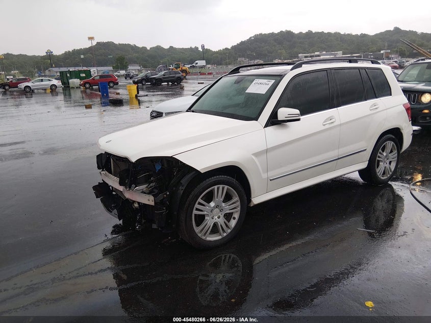 2014 Mercedes-benz Glk-klasse VIN WDCGG8JB1EG211158 IAAI salvage auction — FRONT END, Salvage (Missouri), sold $3,000 on 2026-08-04 (photo 2)