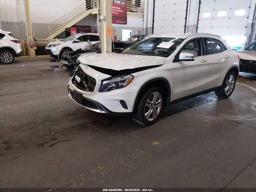 2016 Mercedes-benz Gla-klasse VIN WDCTG4GB0GJ227999 IAAI salvage auction — FRONT END, Salvage (Oregon), sold $3,200 on 2026-08-20 (photo 2)