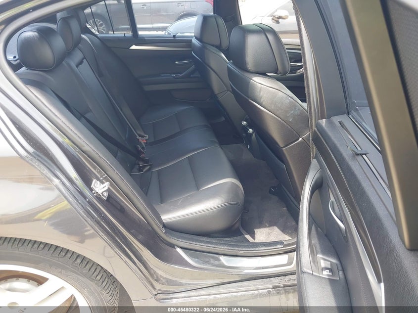 2012 BMW VIN WBAFR9C50CDX79020 IAAI salvage auction — NORMAL WEAR, Original (Texas), sold $1,100 on 2026-07-24 (photo 8)