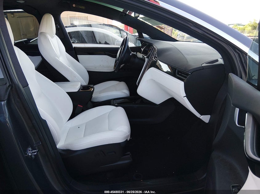 2021 Tesla Model x VIN 5YJXCDE28MF322674 IAAI salvage auction — RIGHT SIDE, Certificate Of Destruction (Florida), sold $7,600 on 2026-07-23 (photo 5)