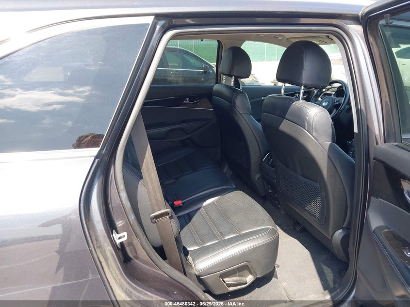 2018 Kia Sorento VIN 5XYPHDA54JG411440 IAAI salvage auction — NORMAL WEAR, Regular (South Dakota), sold $1,525 on 2026-07-28 (photo 8)