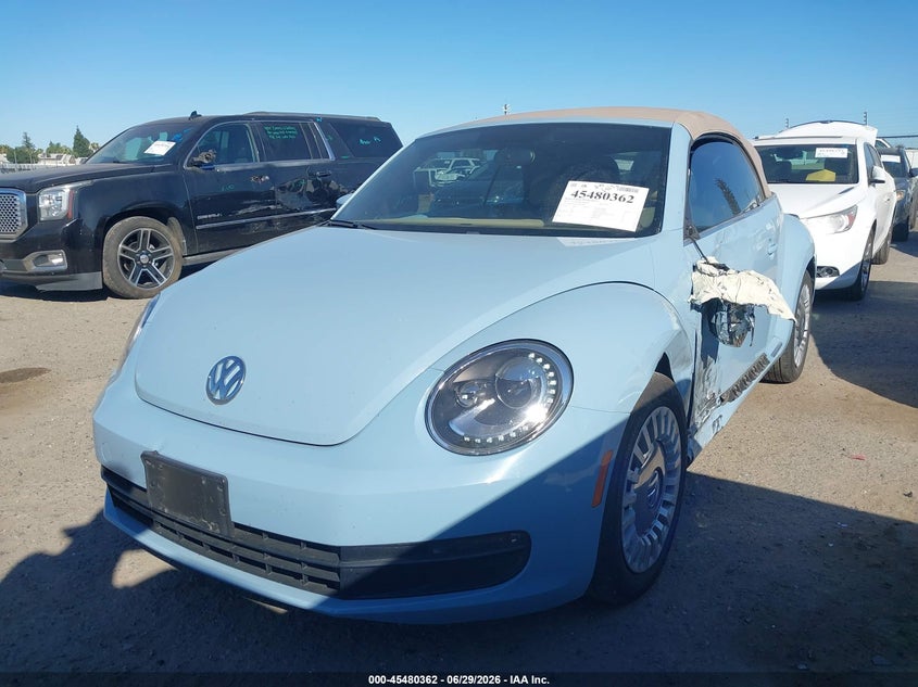 2013 Volkswagen Beetle VIN 3VW5P7AT2DM830465 IAAI salvage auction — SIDE, Salvage (California), sold $2,300 on 2026-07-09 (photo 2)
