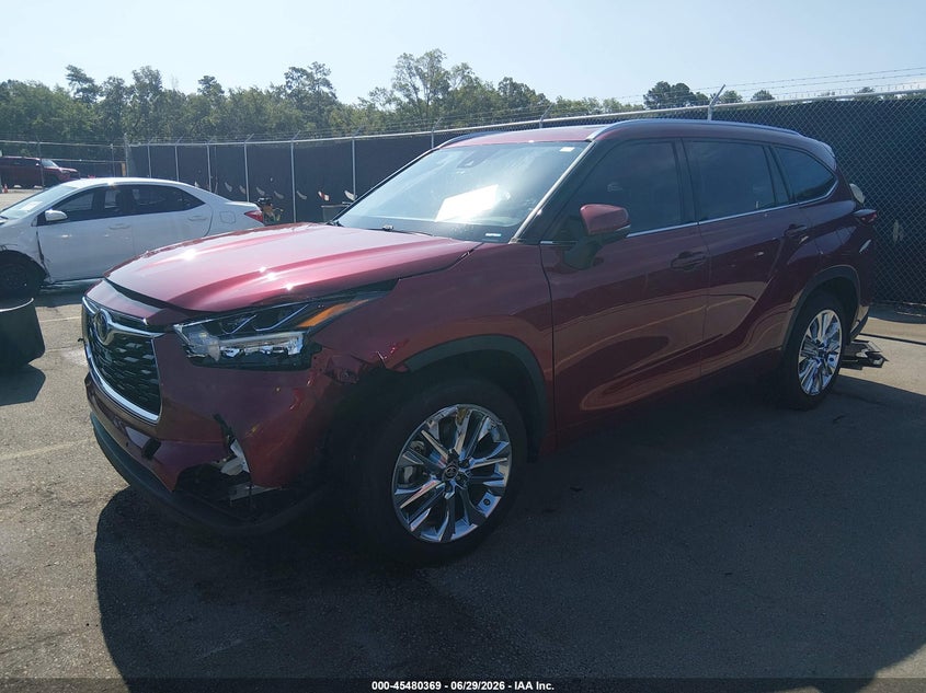2020 Toyota Highlander VIN 5TDYZRAHXLS028357 IAAI salvage auction — FRONT END, Salvage (South Carolina), sold $16,725 on 2026-07-29 (photo 2)