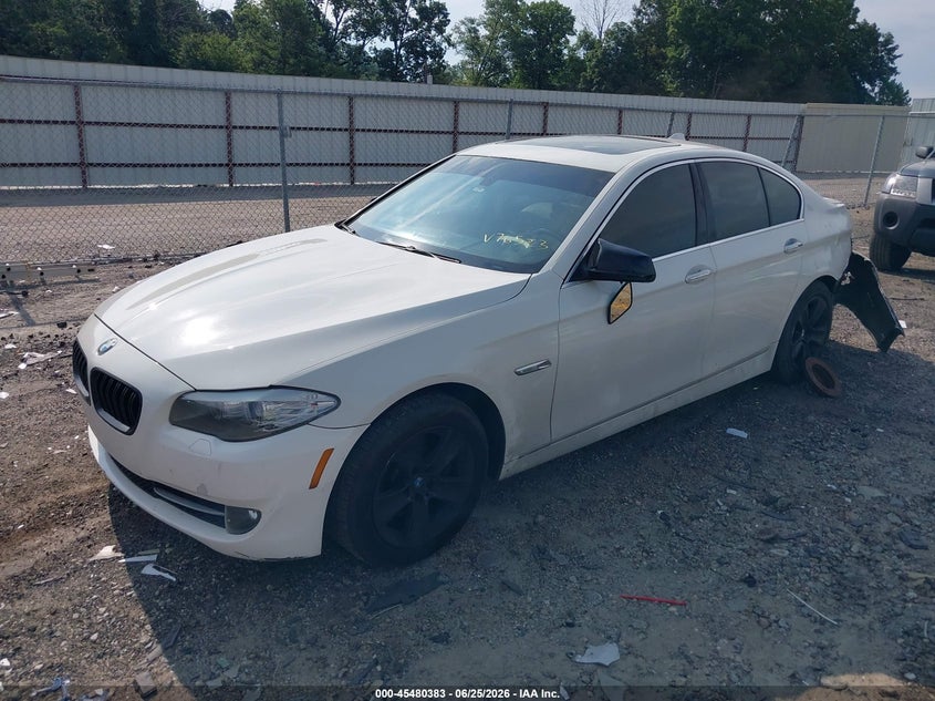 2011 BMW 5 series VIN WBAFR1C58BDV76523 IAAI salvage auction — REAR END, Salvage (Georgia), sold $225 on 2026-07-29 (photo 2)