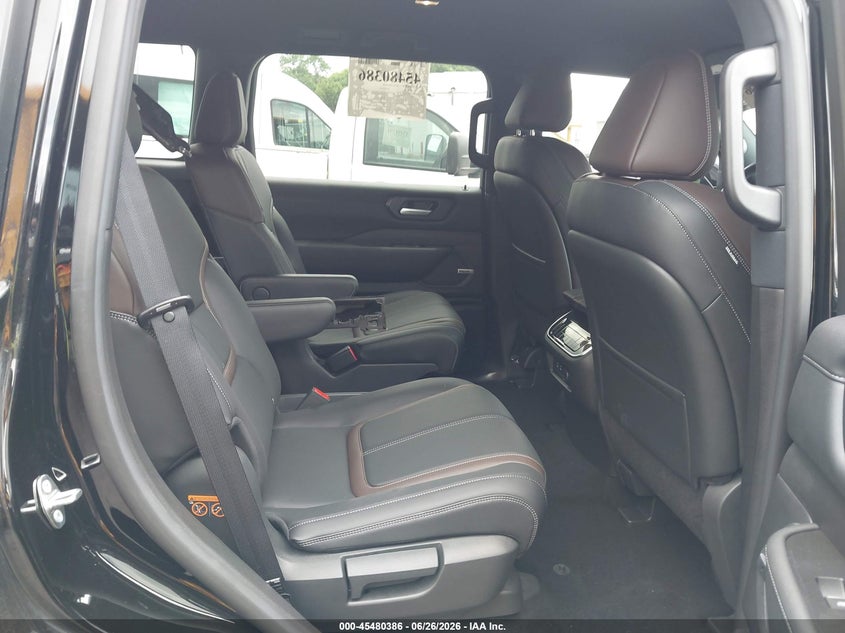 2026 Nissan Armada VIN JN8AY3BB4T9121034 IAAI salvage auction — FRONT END, Salvage Title, sold $35,750 on 2026-07-28 (photo 8)