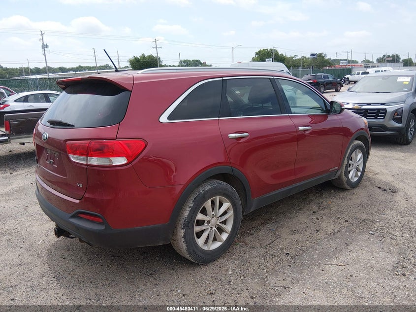 2016 Kia Sorento VIN 5XYPGDA5XGG110666 IAAI salvage auction — NORMAL WEAR, Clear (Kansas), sold $1,400 on 2026-07-17 (photo 4)