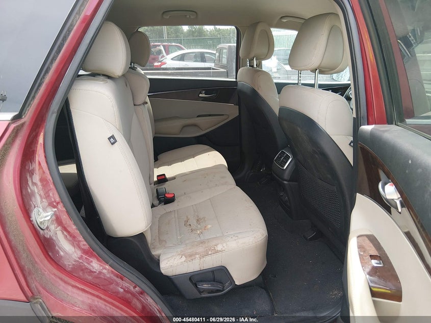 2016 Kia Sorento VIN 5XYPGDA5XGG110666 IAAI salvage auction — NORMAL WEAR, Clear (Kansas), sold $1,400 on 2026-07-17 (photo 8)