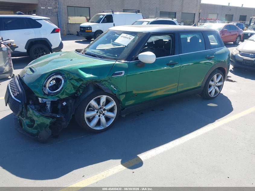 2024 Mini Clubman VIN WMWXJ1C03R2V61384 IAAI salvage auction — LEFT FRONT, Salvage (California), sold $3,550 on 2026-07-29 (photo 2)