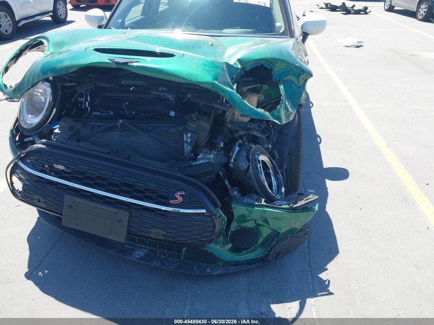 2024 Mini Clubman VIN WMWXJ1C03R2V61384 IAAI salvage auction — LEFT FRONT, Salvage (California), sold $3,550 on 2026-07-29 (photo 6)
