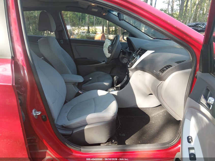 2013 Hyundai Accent VIN KMHCU5AE4DU104042 IAAI salvage auction — FRONT END, Clear (Virginia), sold $25 on 2026-07-28 (photo 5)